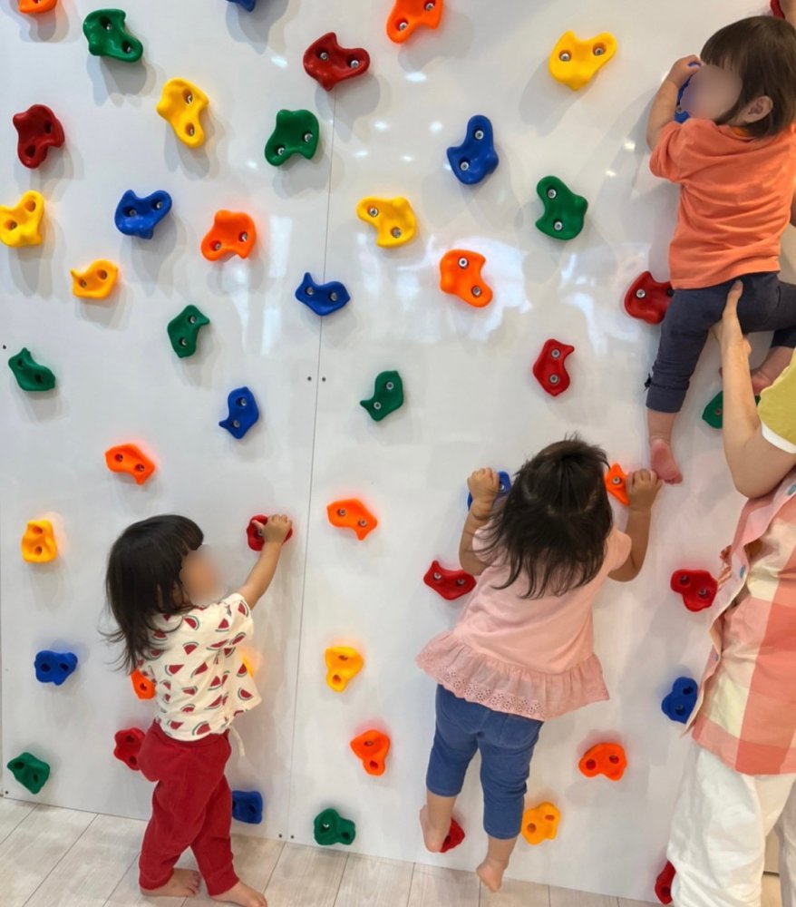 【みらい】お部屋でボルダリング♪