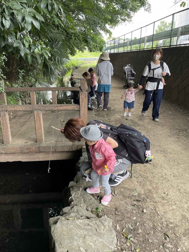 【けやきっこ】ザリガニつり