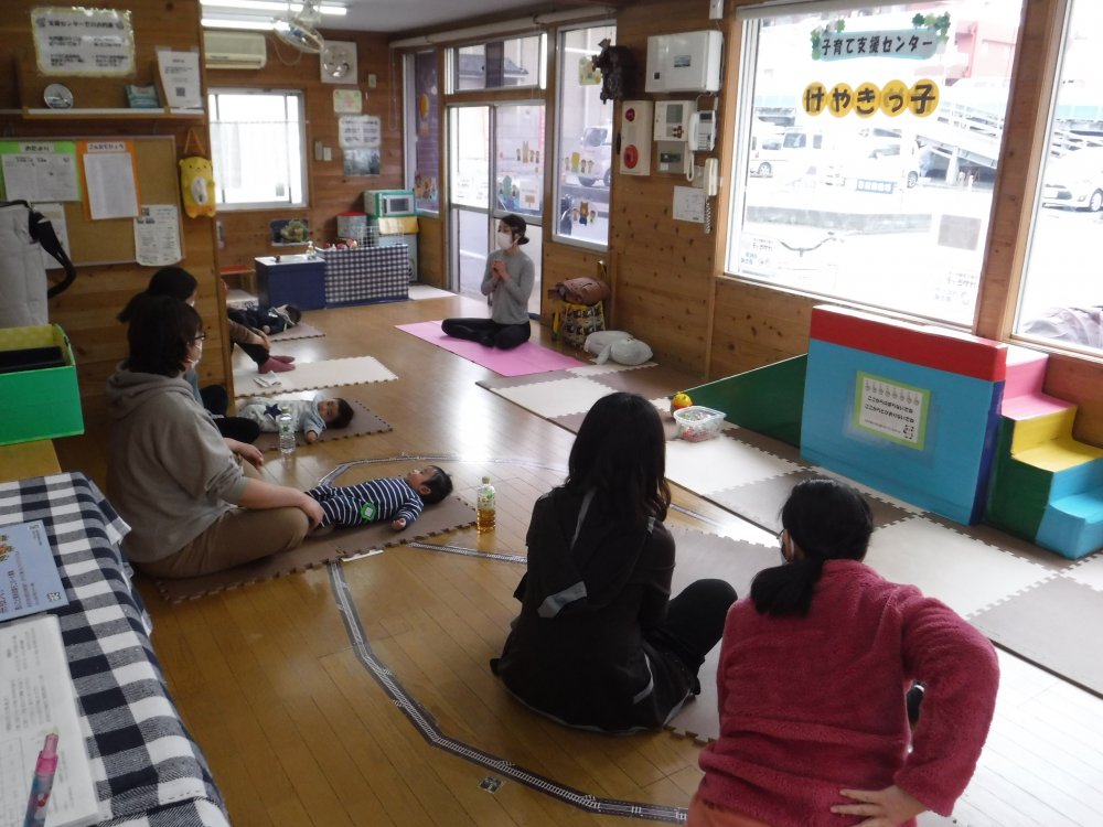 【けやきっ子】親子ヨガ